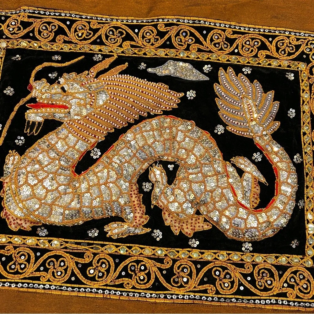Asian Embroidery Sequin Tapestry Dragon Kalaga Padded Dimensional Wall Hanging